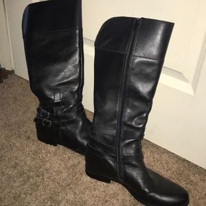 Black riding boots (Coconuts E Blakey)